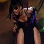 Rihanna: Une prestance très hot à American Idol lors de l’annonce du vainqueur