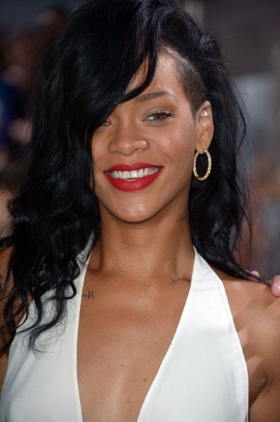 rihanna-premiere-battleship