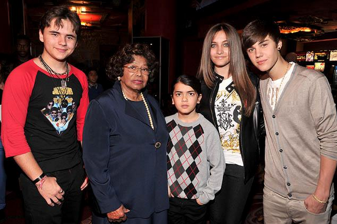 katherine-jackson-et-les-petits-enfants-jackson-justin-bieber