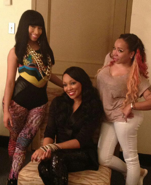 Nicki Minaj invite T.I., Monica et beaucoup d’autres pour sa tournée “Pink Friday Reloaded”
