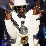 Flavor Flav doit 1Million $ au fisc (IRS) américain!