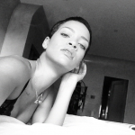 Le nouveau single de Rihanna intitulé “Diamonds” est disponible
