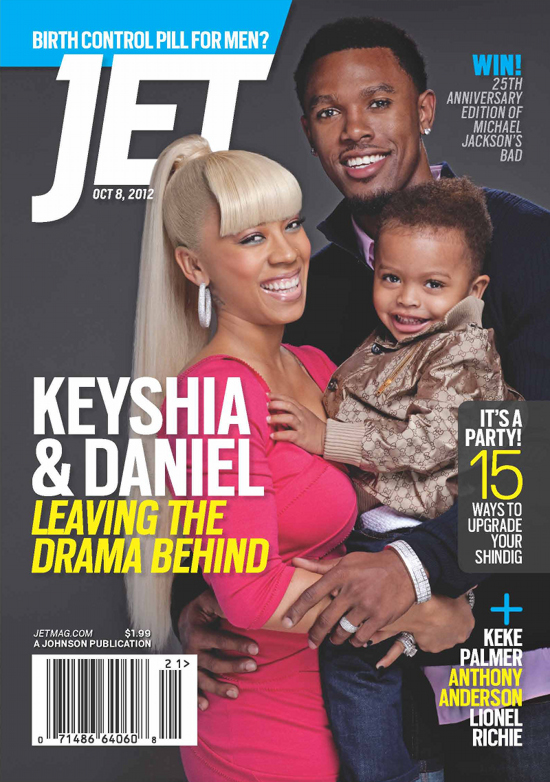 La famille de Keyshia Cole pose pour Jet Magazine