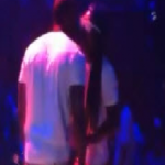 Lil Wayne embrasse Stevie en public
