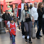 Matt Barnes et Gloria Govan et leurs fils étaient à The Grove