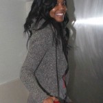 Gabrielle Union, tout sourire aux l&egrave;vres, &agrave; l&rsquo;a&eacute;roport de Los Angeles