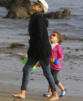 Halle Berry et Nahla ont passé du temps à la plage et ont rejoint Oliviez Martinez