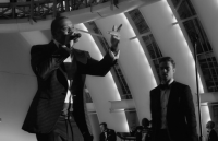 Justin Timberlake et Jay-Z ‘s dans “Suit & Tie” (version officielle)