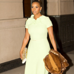 Vivica A. Fox dîne au restaurant Oceanaire Capitole 