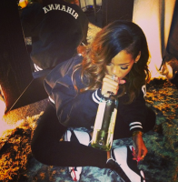 Rihanna boit davantage et montre une image désastreuse d’elle