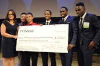 Diddy fait un don à un groupe de jeunes entrepreneurs