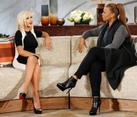 Christina Aguilera invitée de The Queen Latifah Show