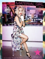 Rita Ora au coeur de la campagne Material Girl