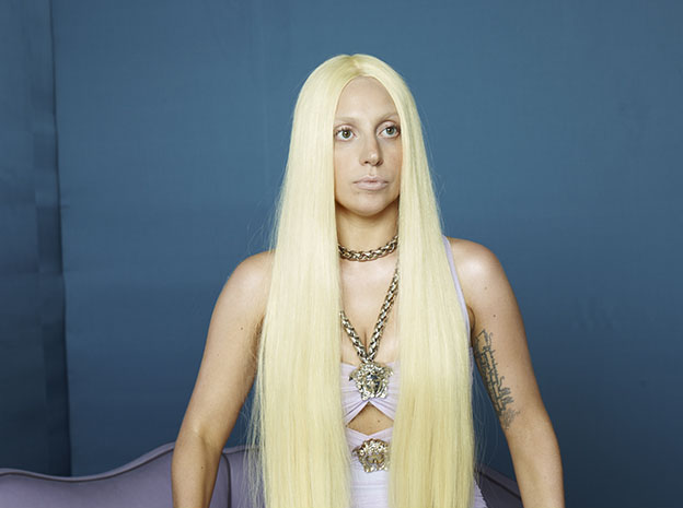 Lady-Gaga-Versace