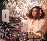 Solange Knowles fait le DJ à la soirée organisée par Michael Kors