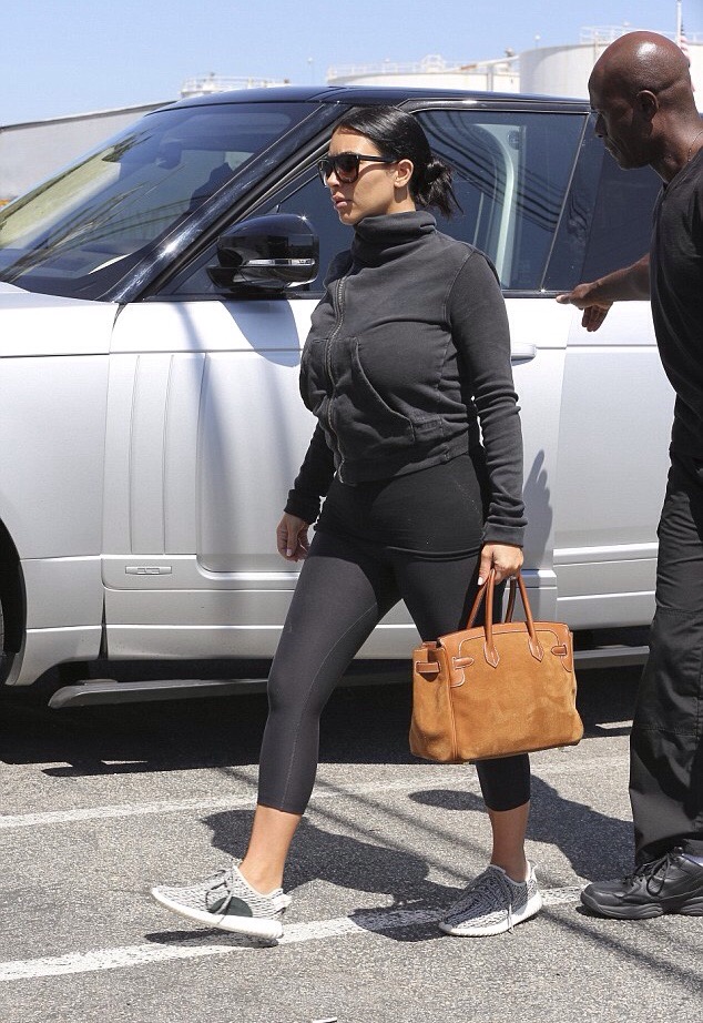 adidas yeezy kim kardashian