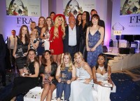 Ciara assiste à la cérémonie FRA Awards organisée par la Fashion Retail Academy