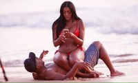 Porsha Williams enjoys her vacation in Maui with a male companion