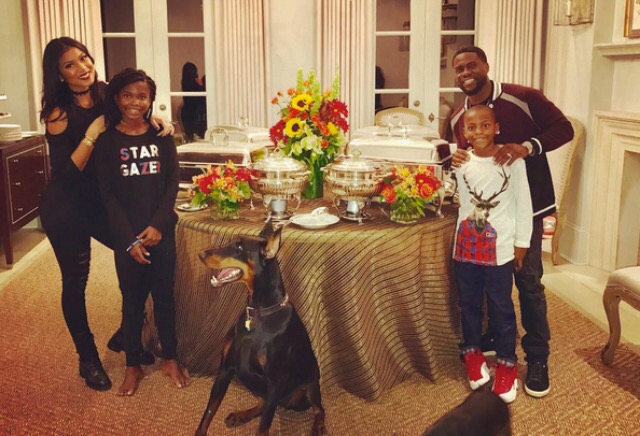  Kevin Hart  and family