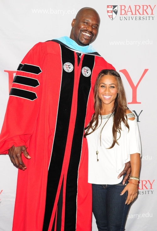 Shaq et sa copine lors de sa graduation a Barry University