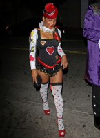 Christina Milian célèbre Halloween au Manoir Greystone