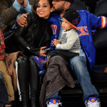 Alicia Keys, Swizz Beatz et leur fils Egypt assistent au match des Knicks
