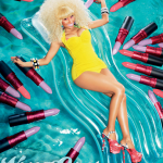 Nicki Minaj change de couleur pour la campagne de son rouge à lèvres MAC