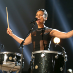 Alicia Keys met le feu aux Grammy Awards