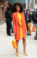 Solange illumine les rues de New York, elle enregistre le show de “David Letterman”