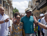 Beyonce renoue avec les tresses célèbre ses 5 ans de vie avec Jay-Z à Cuba