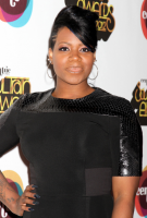 Fantasia featuring Missy Elliott et Kelly Rowland – “Without Me”