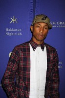 Pharrell Williams rejoint Rihanna…