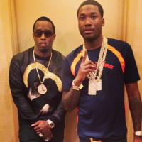 Diddy et Meek Mill portent des tee-shirts haute couture Givenchy et Louis Vuitton