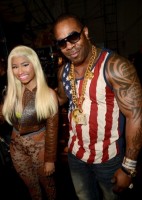 Busta Rhymes et Nicki Minaj présentent “Tweekit”