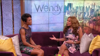 Brandy invitée de The Wendy Williams Show, elle raconte ses débuts au théâtre