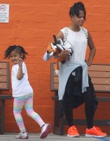 Christina Milian s’amuse avec sa fille Violet et poursuit sa collection We Are Pop Culture