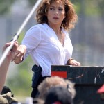 Jennifer Lopez adopte une coupe courte pour le tournage de Shades Of Blue, puis une sortie avec Casper Smart