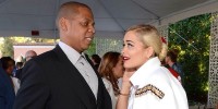 Rita Ora porte plainte contre Roc Nation 